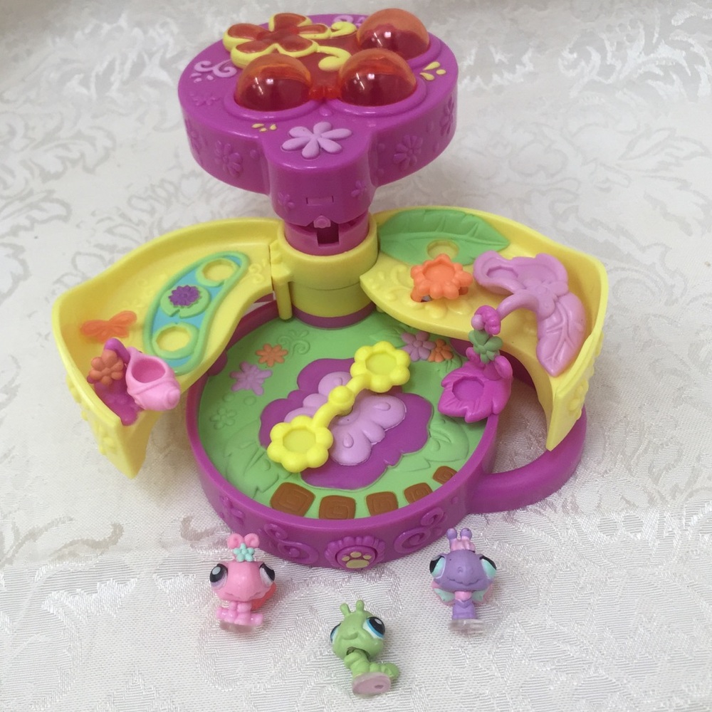 Littlest Pet Shop Teeniest Tiniest LPS
